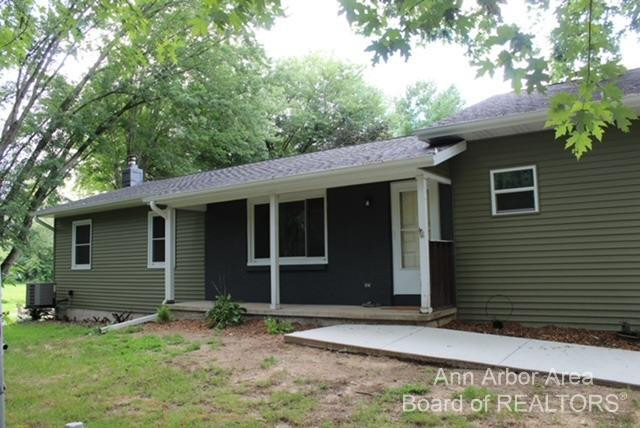 11967 Hannewald Road Munith, MI 49259 - Photo 2 of 39 Photo 2