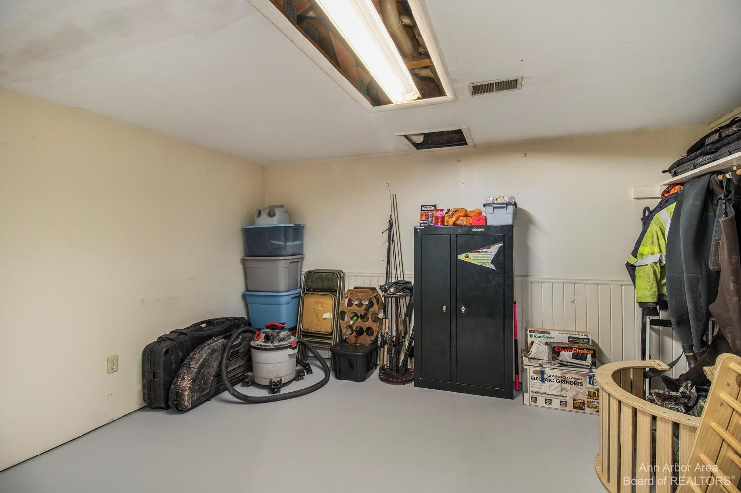 11967 Hannewald Road Munith, MI 49259 - Photo 21 of 39 Photo 21