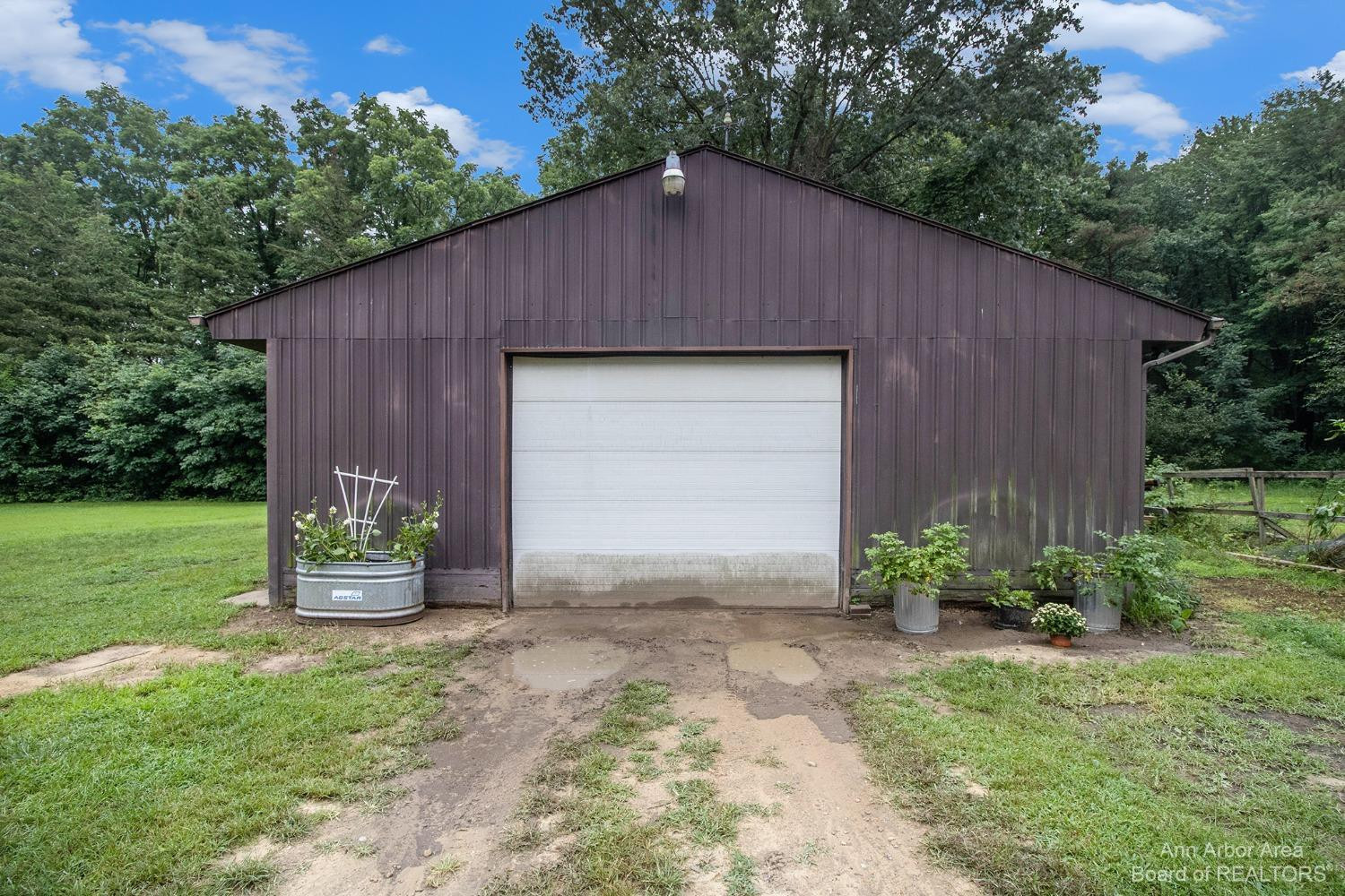11967 Hannewald Road Munith, MI 49259 - Photo 34 of 39 Photo 34