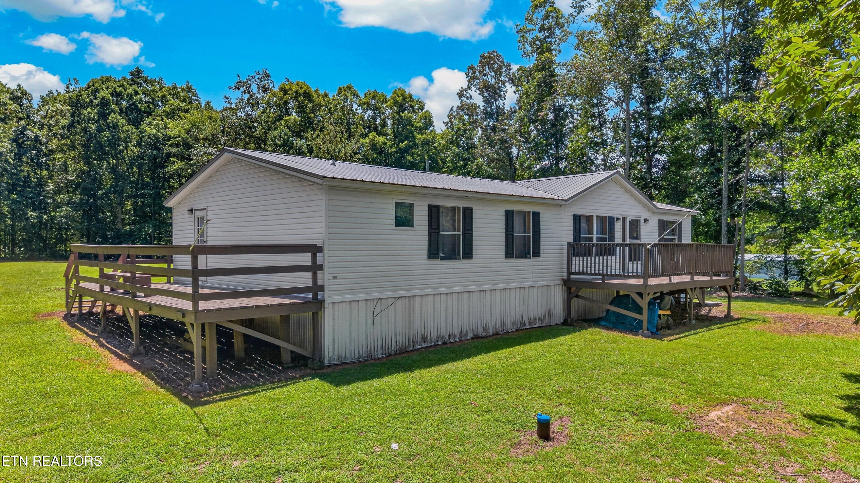 1649 Hopeless Road Dandridge, TN 37725 - Photo 24 of 32 024-1649HopelessRoad-Dandridge-TN-37725-