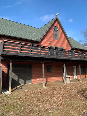 $415,000 | 1767 Road 190, Emporia, KS 66801