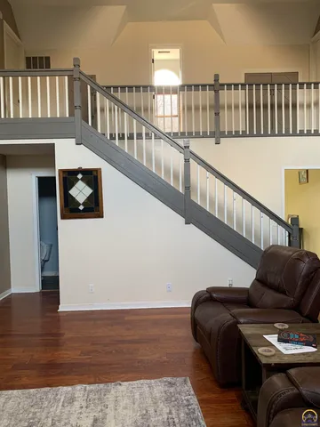 $415,000 | 1767 Road 190, Emporia, KS 66801