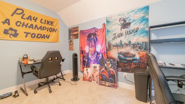 $205,000 | 208 East Prairie Ronde Street, Dowagiac, MI 49047