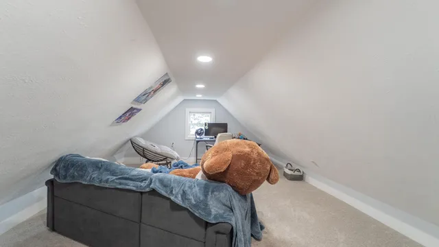 $205,000 | 208 East Prairie Ronde Street, Dowagiac, MI 49047