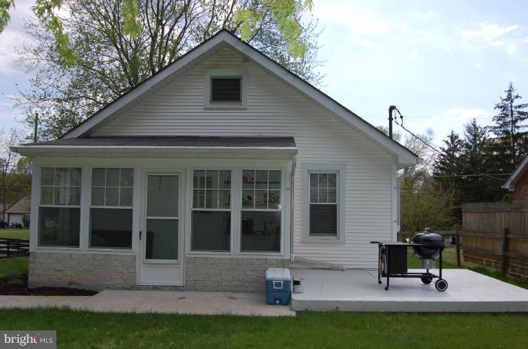 21380 Mt Lena Road Boonsboro, MD 21713 - Photo 2 of 11 Exterior (Rear)