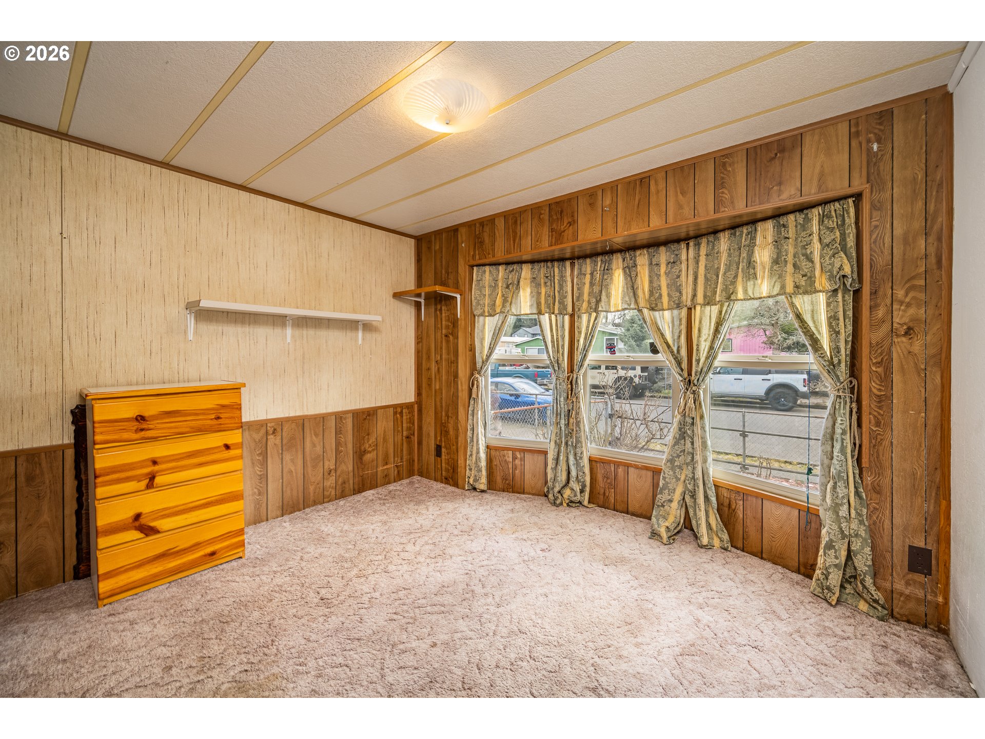 5254 Forsythia Street Springfield, OR 97478 - Photo 8 of 18