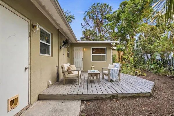 $2,800 | 2930 80th Street North, St. Petersburg, FL 33710