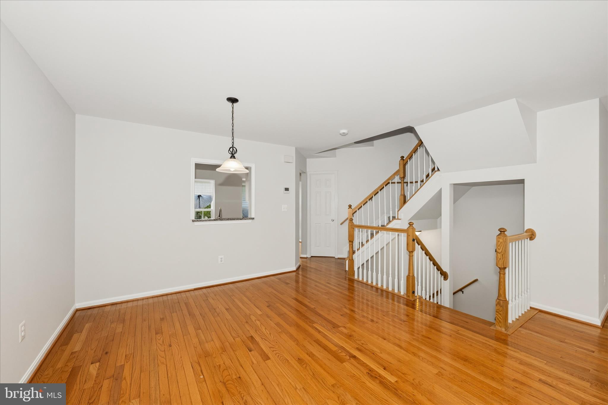 2211 Commissary Circle Odenton, MD 21113 - Photo 14 of 64 Dining Room