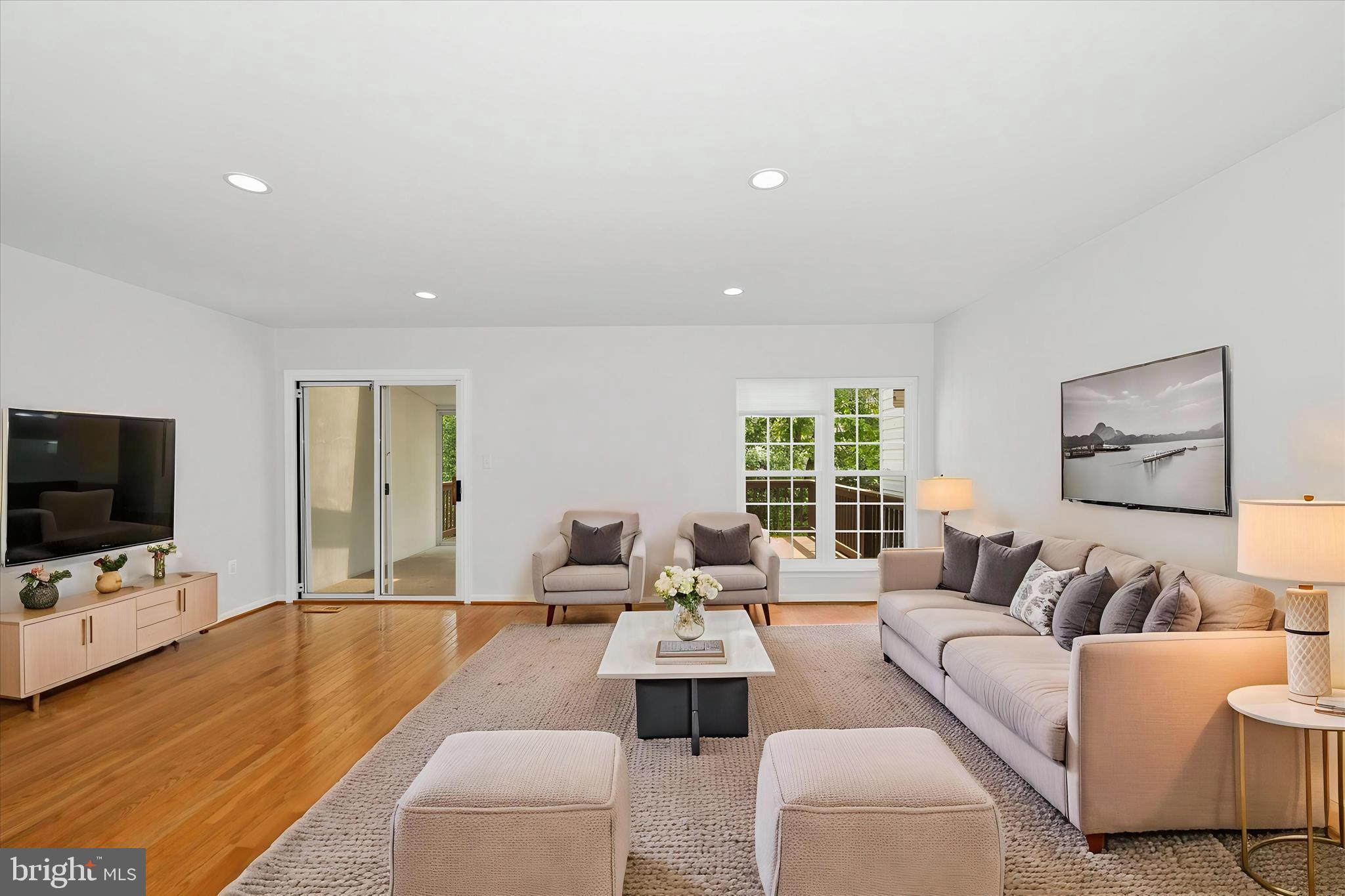 2211 Commissary Circle Odenton, MD 21113 - Photo 6 of 64 Living Room Virtually Staged