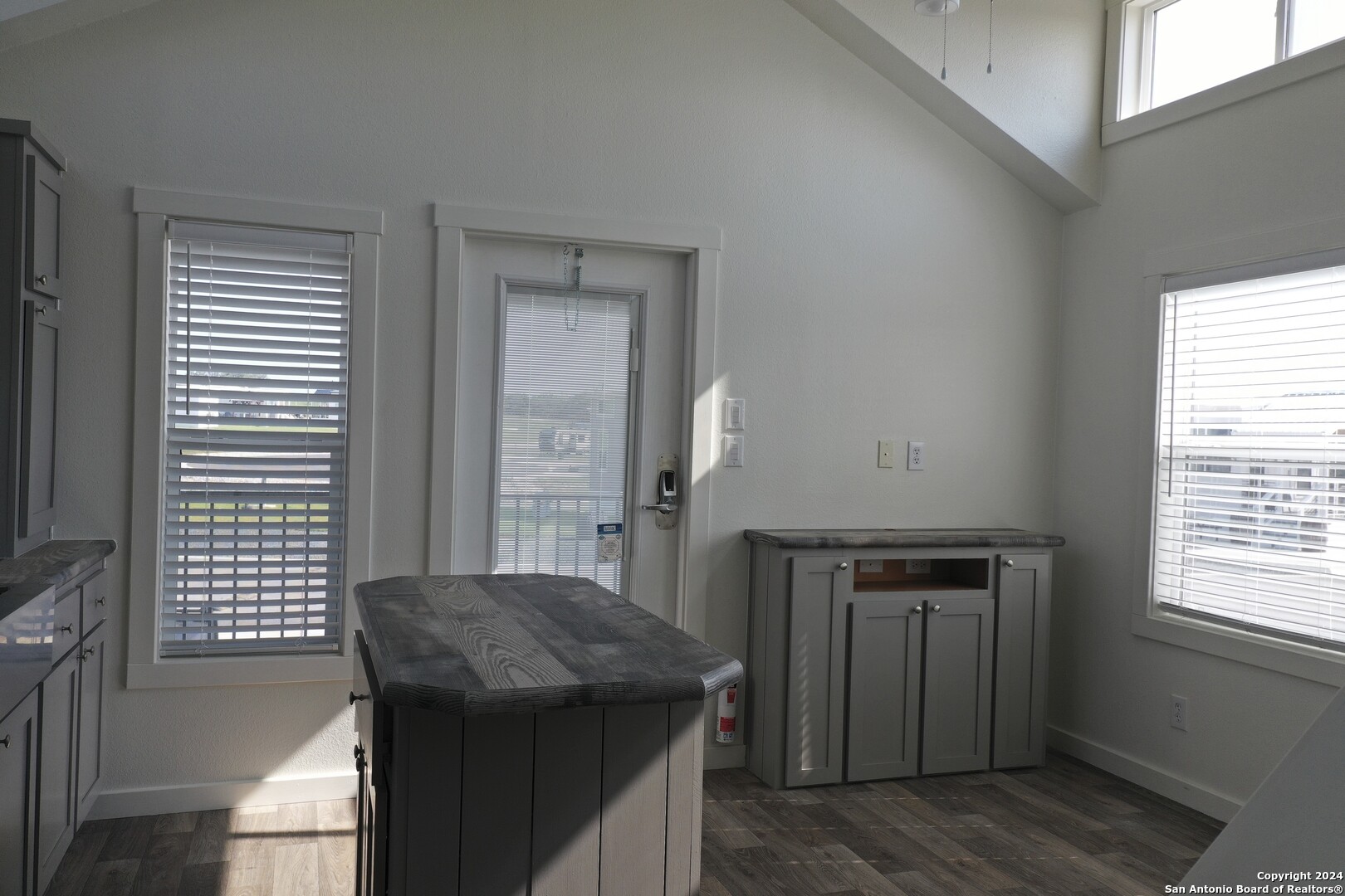 5386 Ranch Road 1376, Unit 92 Fredericksburg, TX 78624 - Photo 8 of 20