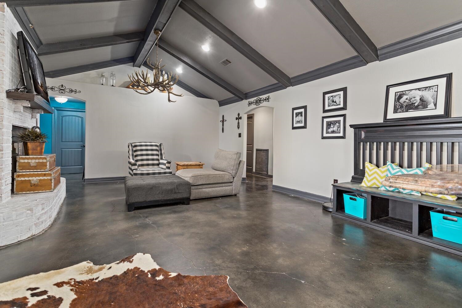 909 Turner Road Beaumont, TX 77713 - Photo 6 of 30