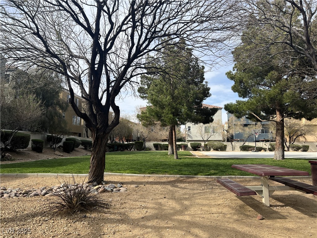 9535 Leaping Lizard Street Las Vegas, NV 89178 - Photo 32 of 37 View of community park area