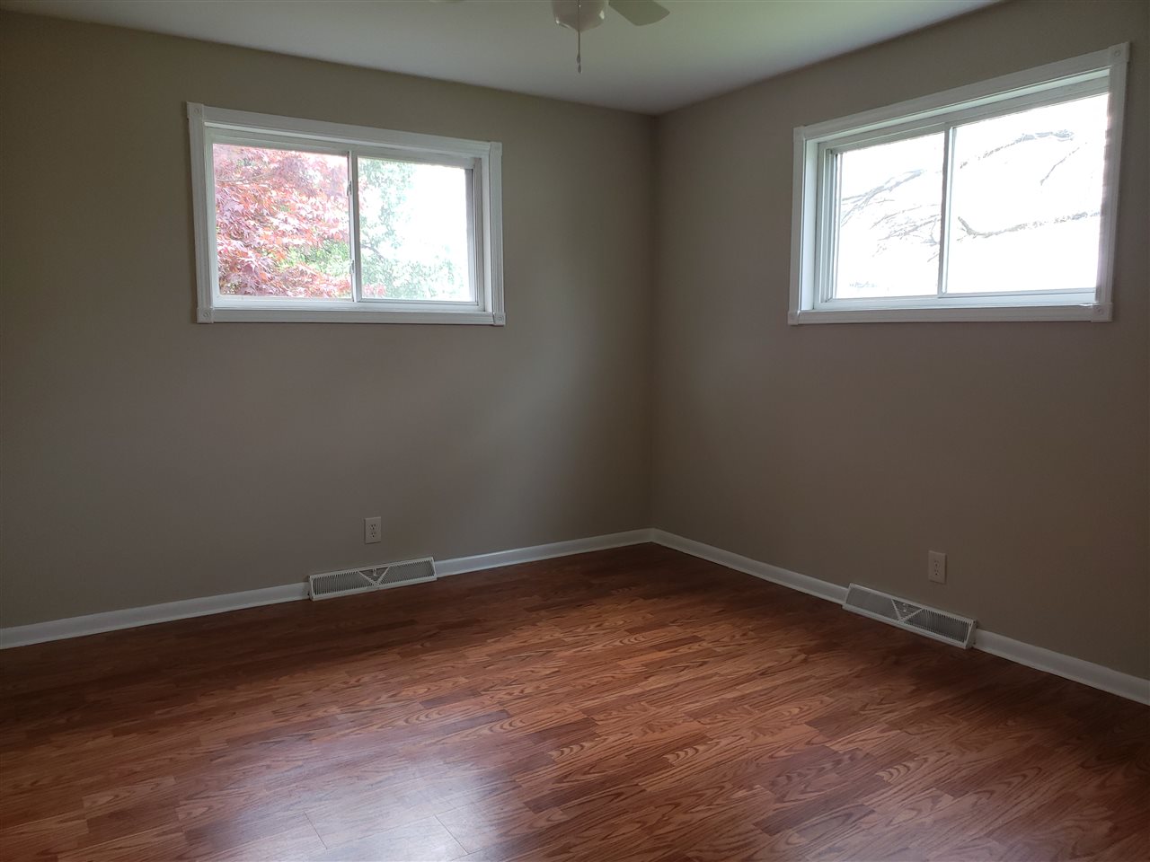2539 Midland Road Bay City, MI 48706 - Photo 11 of 29 Gallery Image 11