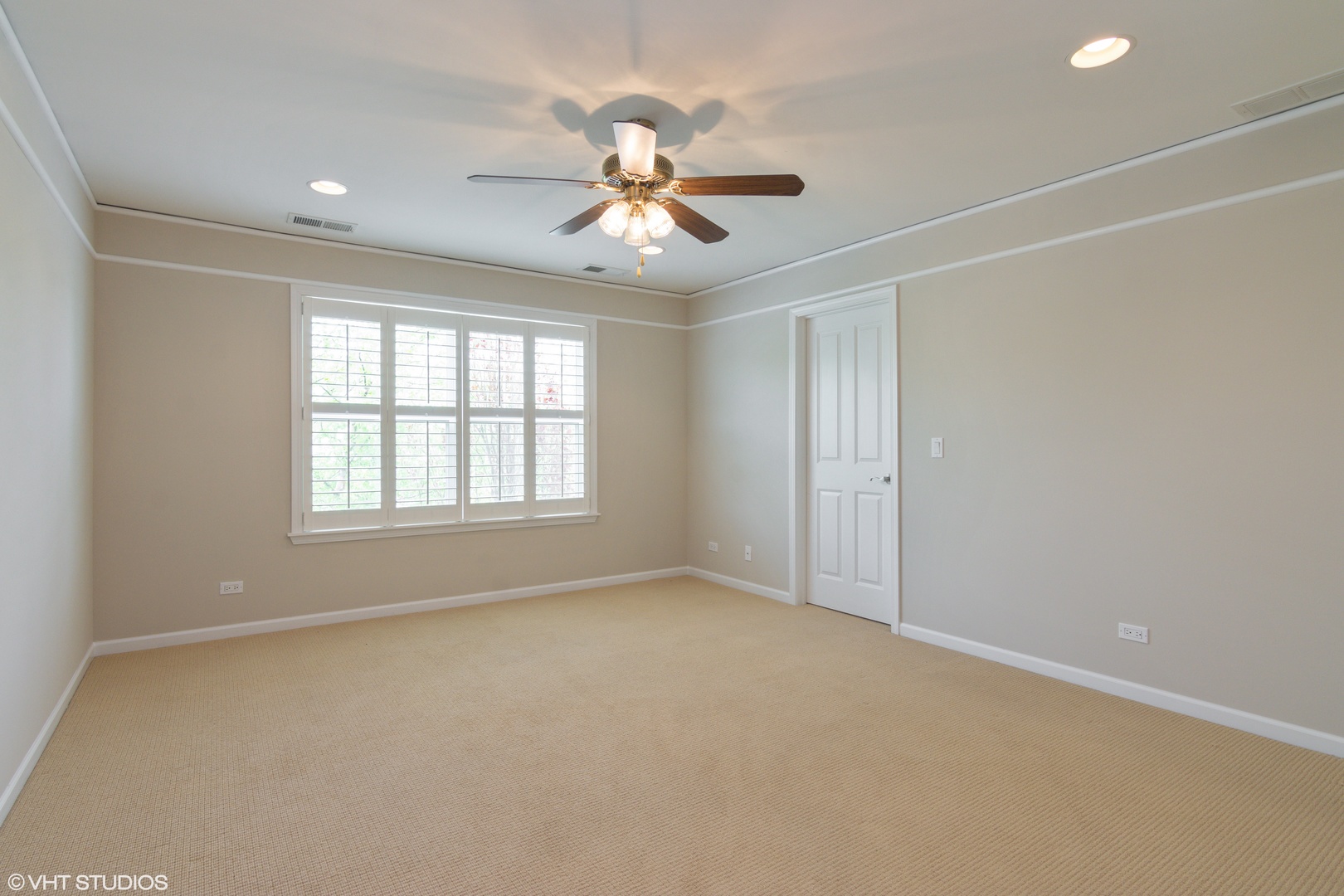 1065 Ridgeview Drive Inverness, IL 60010 - Photo 17 of 25