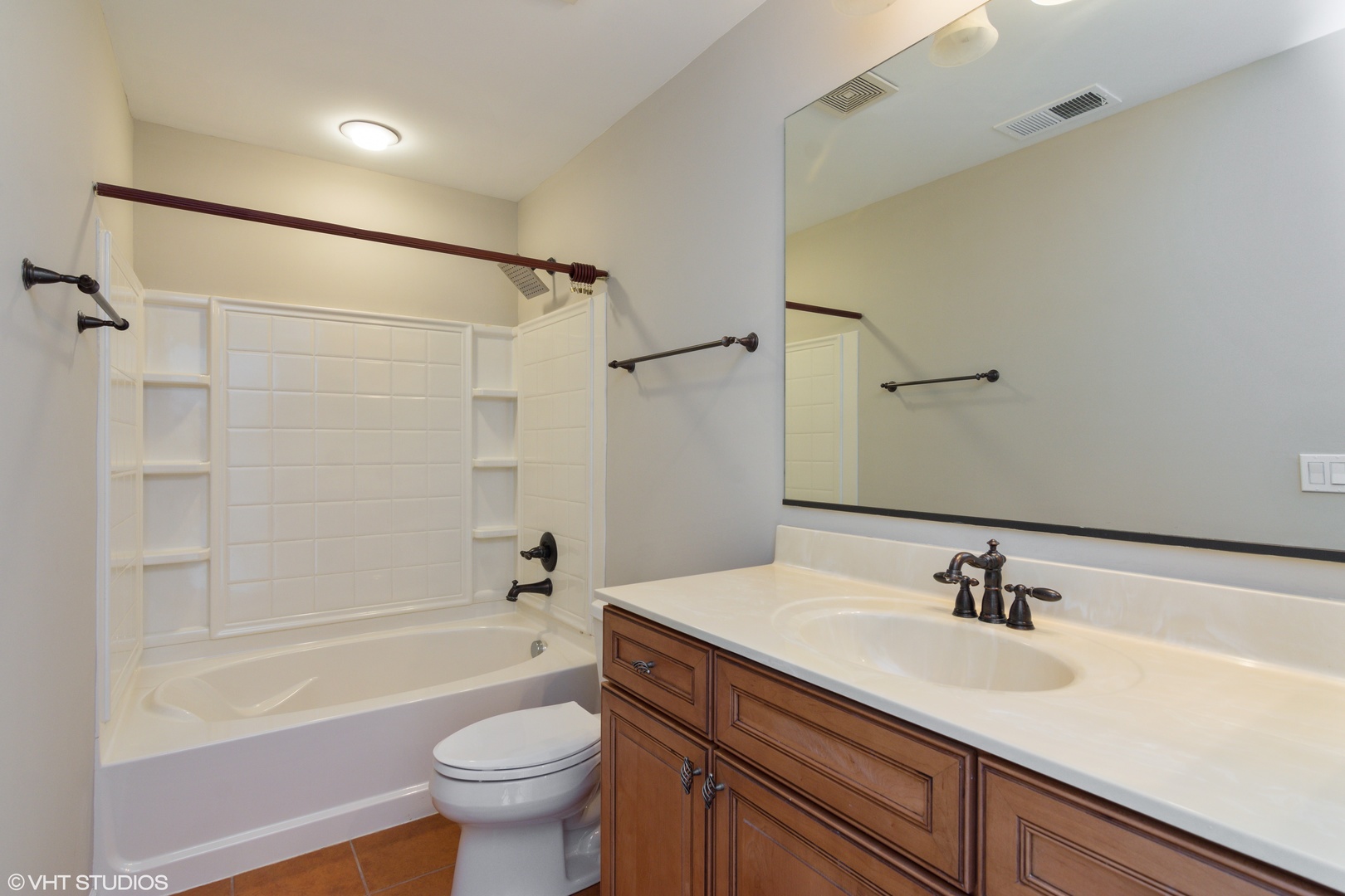 1065 Ridgeview Drive Inverness, IL 60010 - Photo 19 of 25