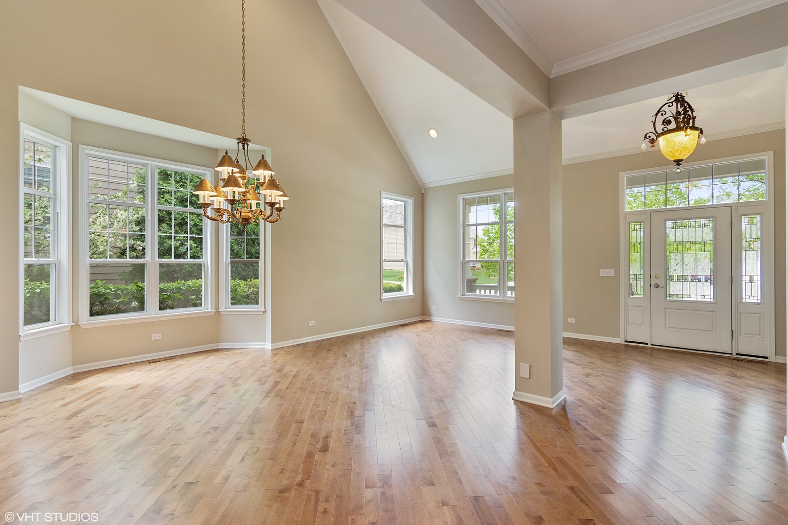 1065 Ridgeview Drive Inverness, IL 60010 - Photo 5 of 25