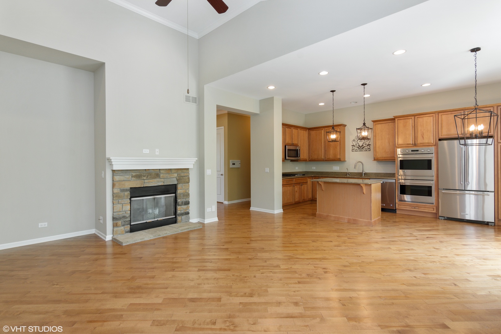1065 Ridgeview Drive Inverness, IL 60010 - Photo 10 of 25