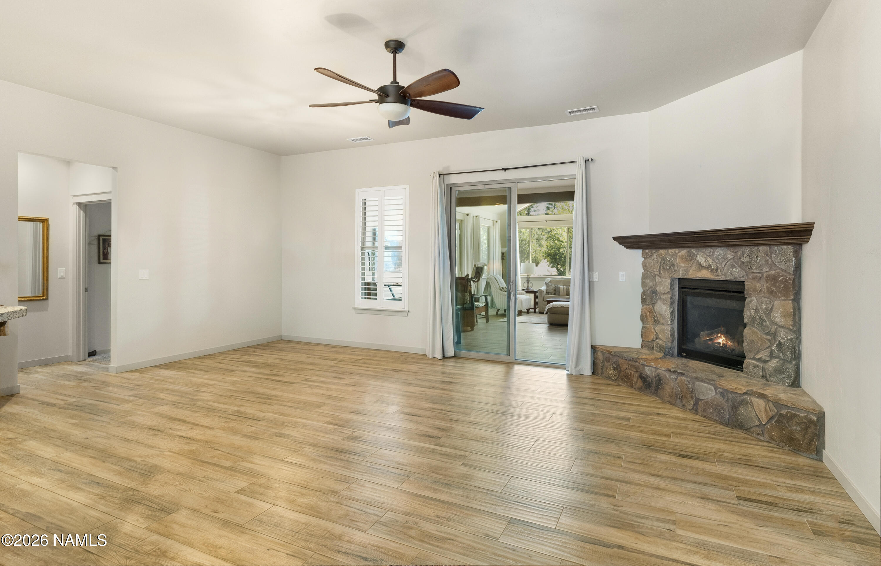 10290 Lundin Road Flagstaff, AZ 86004 - Photo 5 of 46 10290-lundin-road-flagstaff-az-usa-004