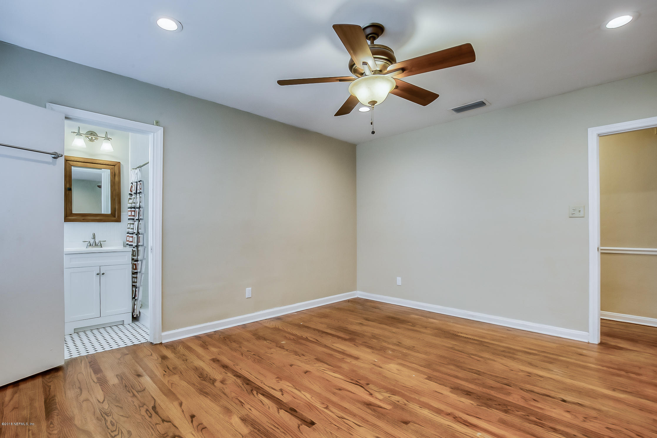 4601 Nottingham Road Jacksonville, FL 32210 - Photo 28 of 46 Master Bedroom