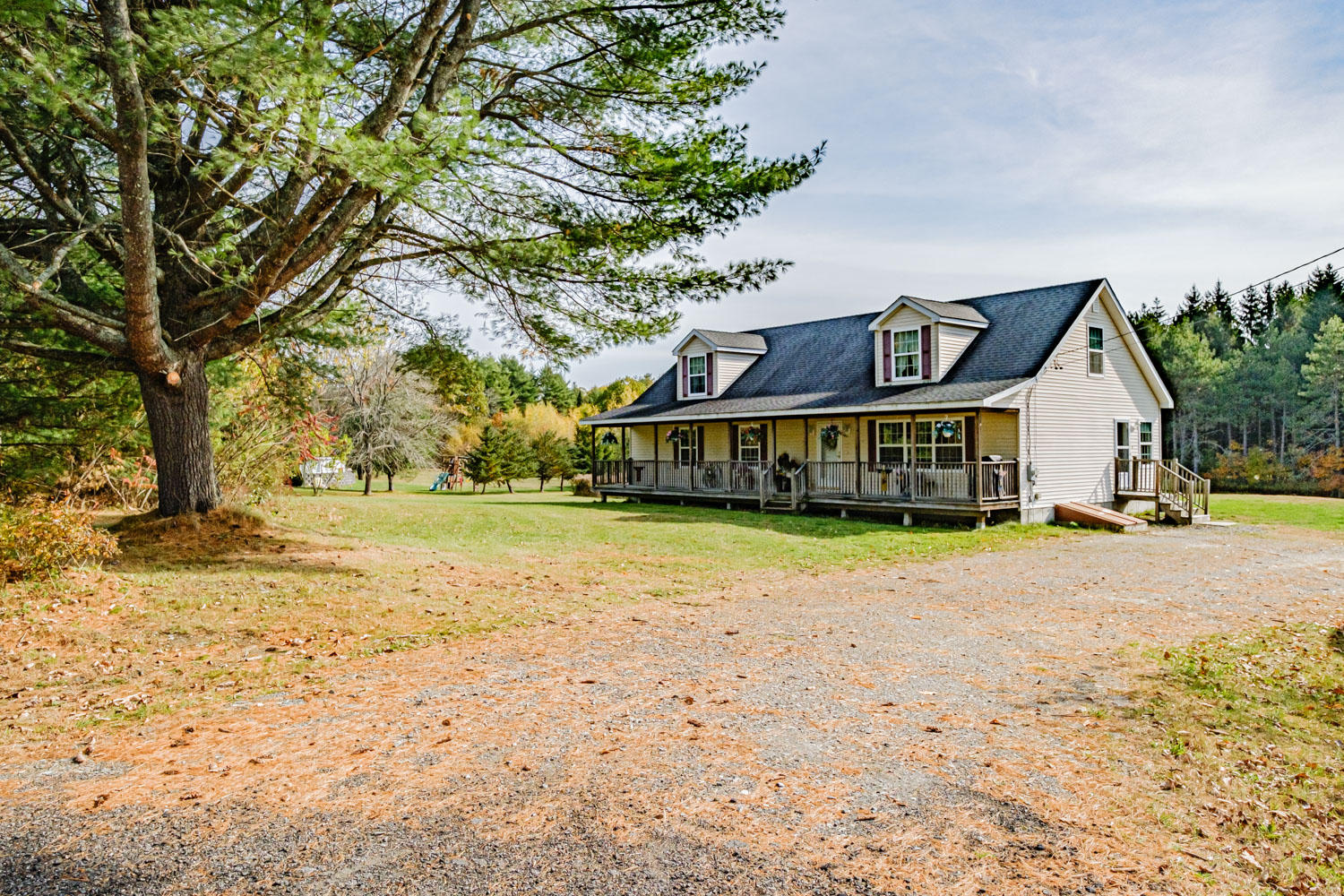 33 Dresser Road Scarborough, ME 04074 - Photo 2 of 51 20201019gp-61002