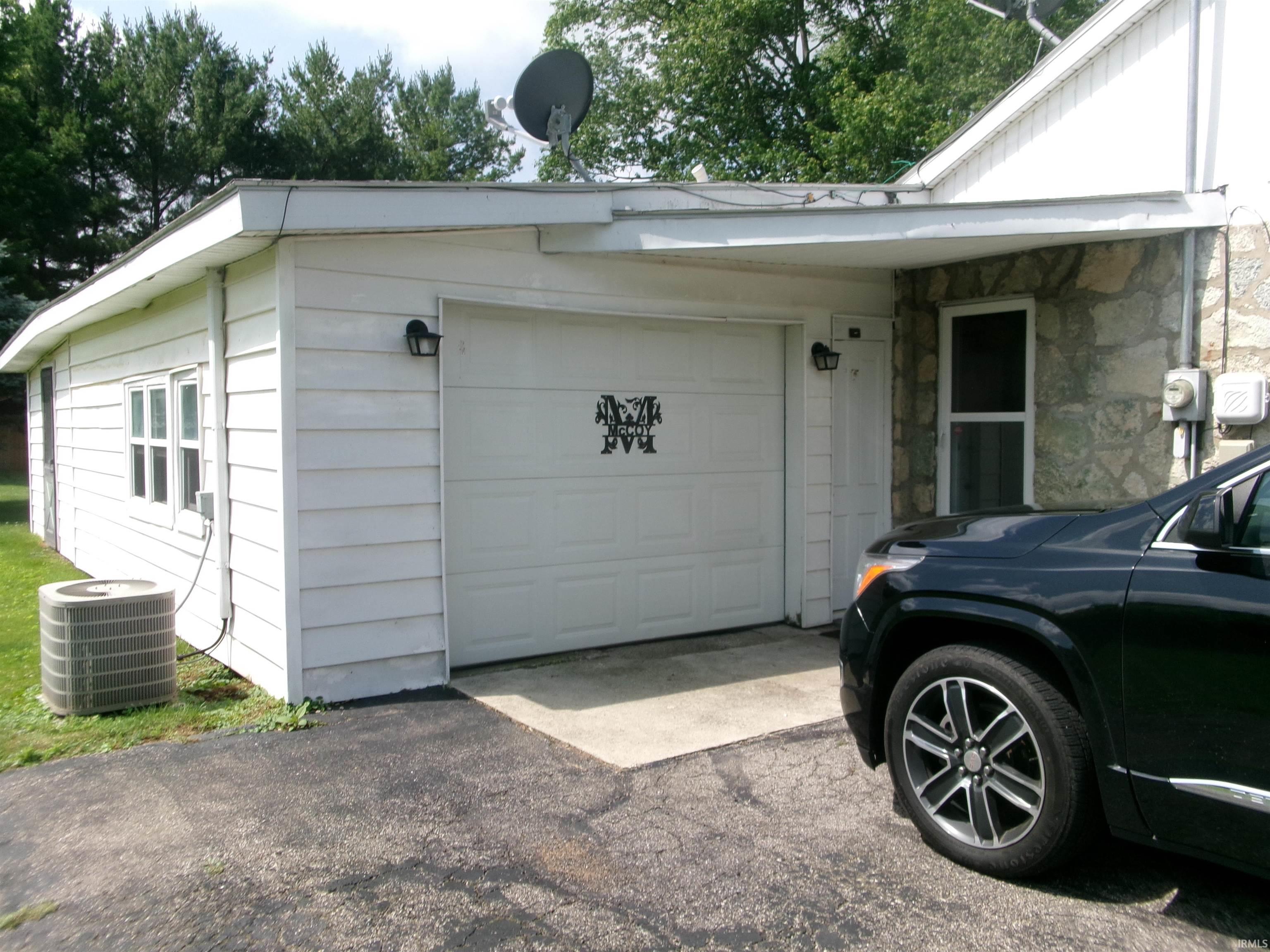 2439 West Main Street Mexico, IN 46970 - Photo 2 of 22