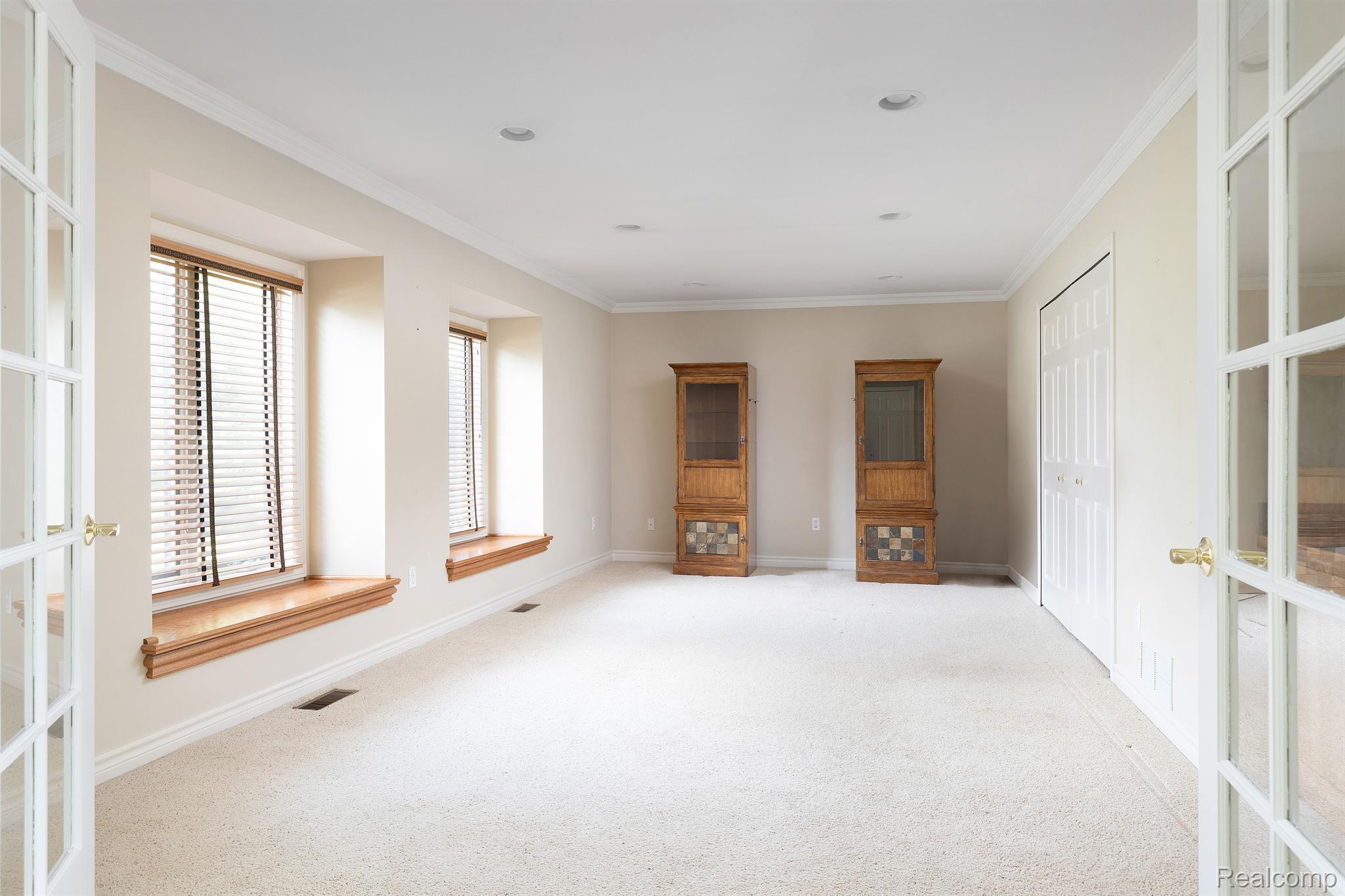15701 Hough Road Allenton, MI 48002 - Photo 3 of 39 Gallery Image 3