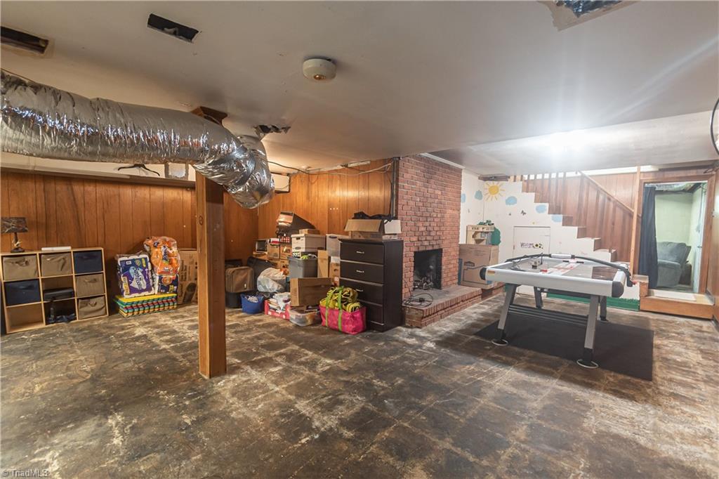 207 Linville Road Mount Airy, NC 27030 - Photo 14 of 18 Gallery Image 14