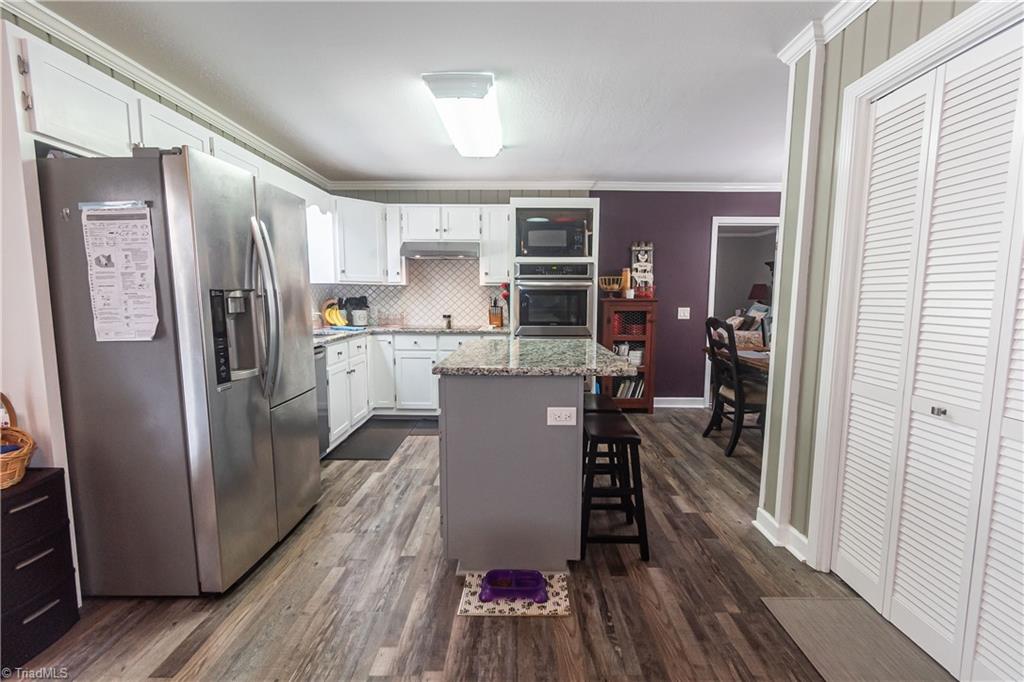207 Linville Road Mount Airy, NC 27030 - Photo 5 of 18 Gallery Image 5