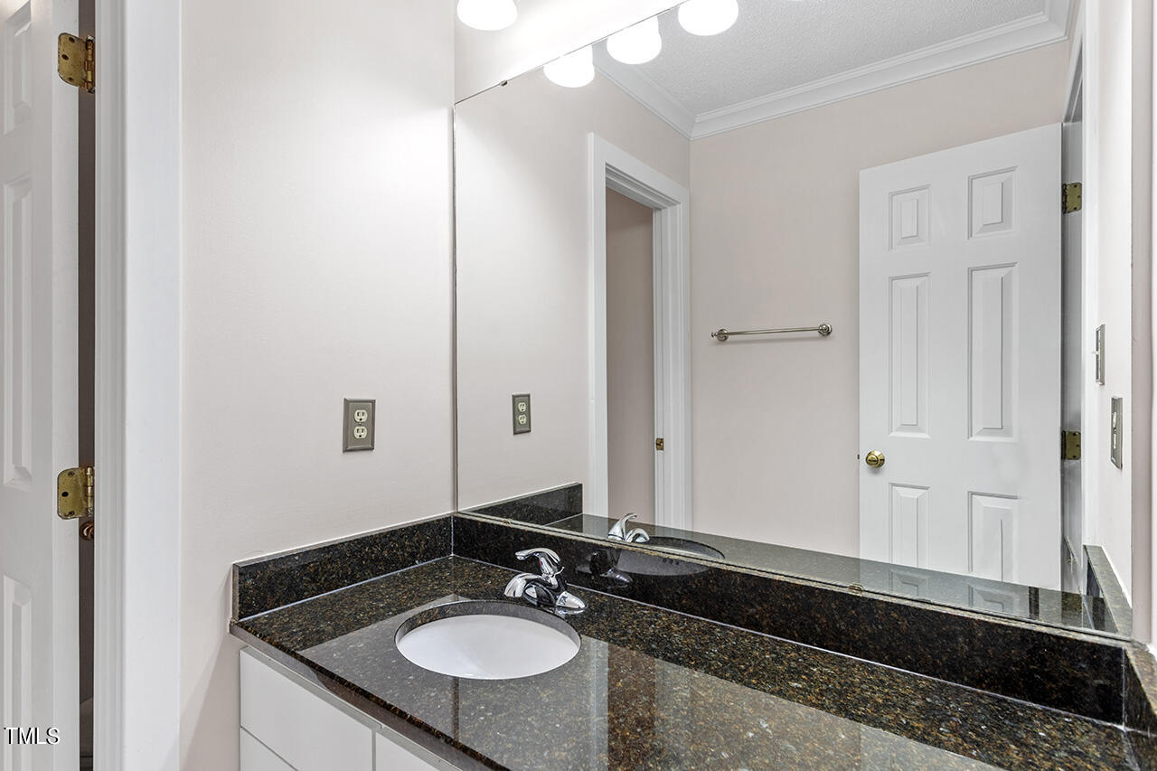 1433 Quarter Point Raleigh, NC 27615 - Photo 17 of 27 1433 Quarter Pt_26