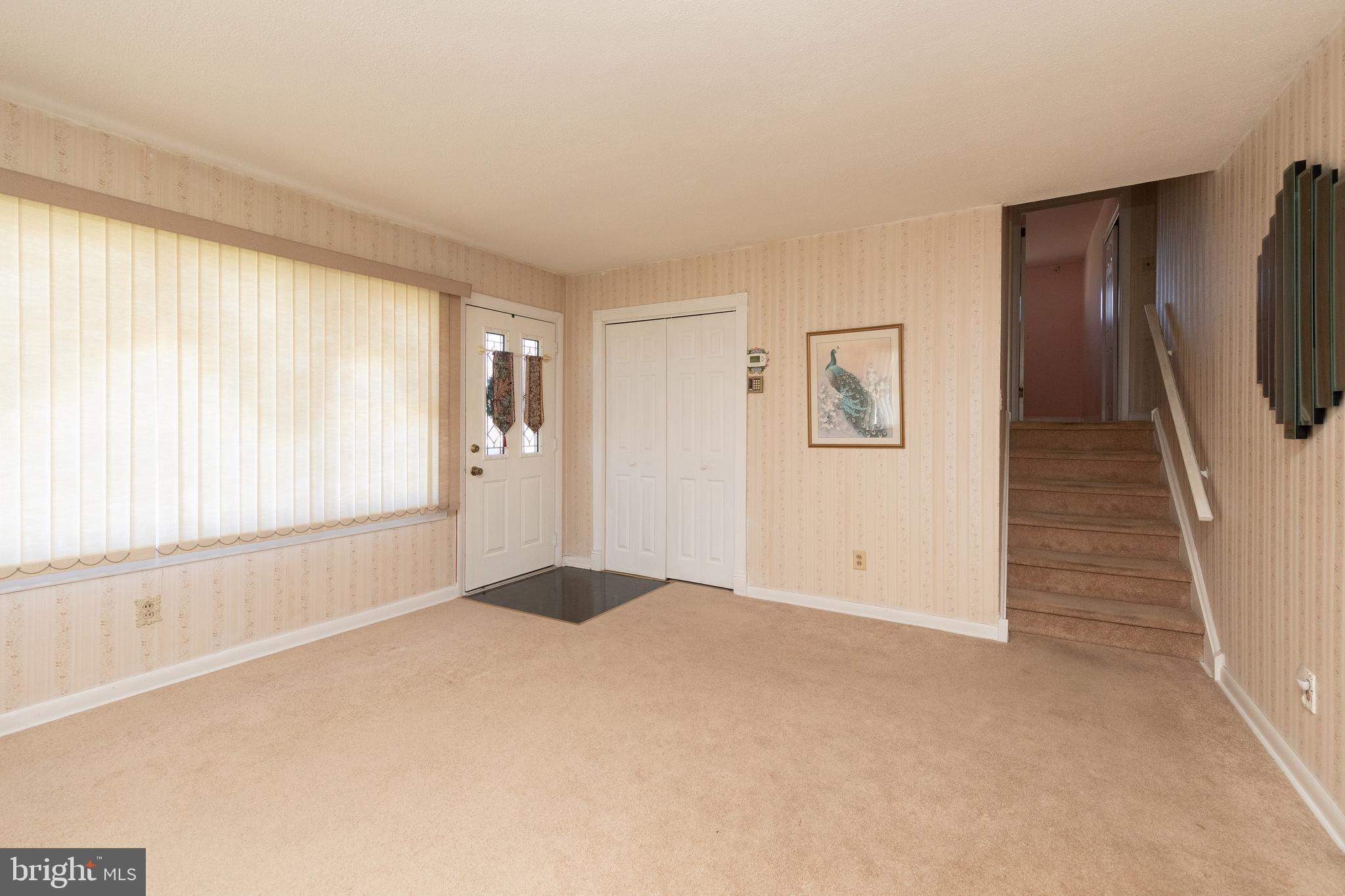 172 Abbott Road Hatboro, PA 19040 - Photo 5 of 20