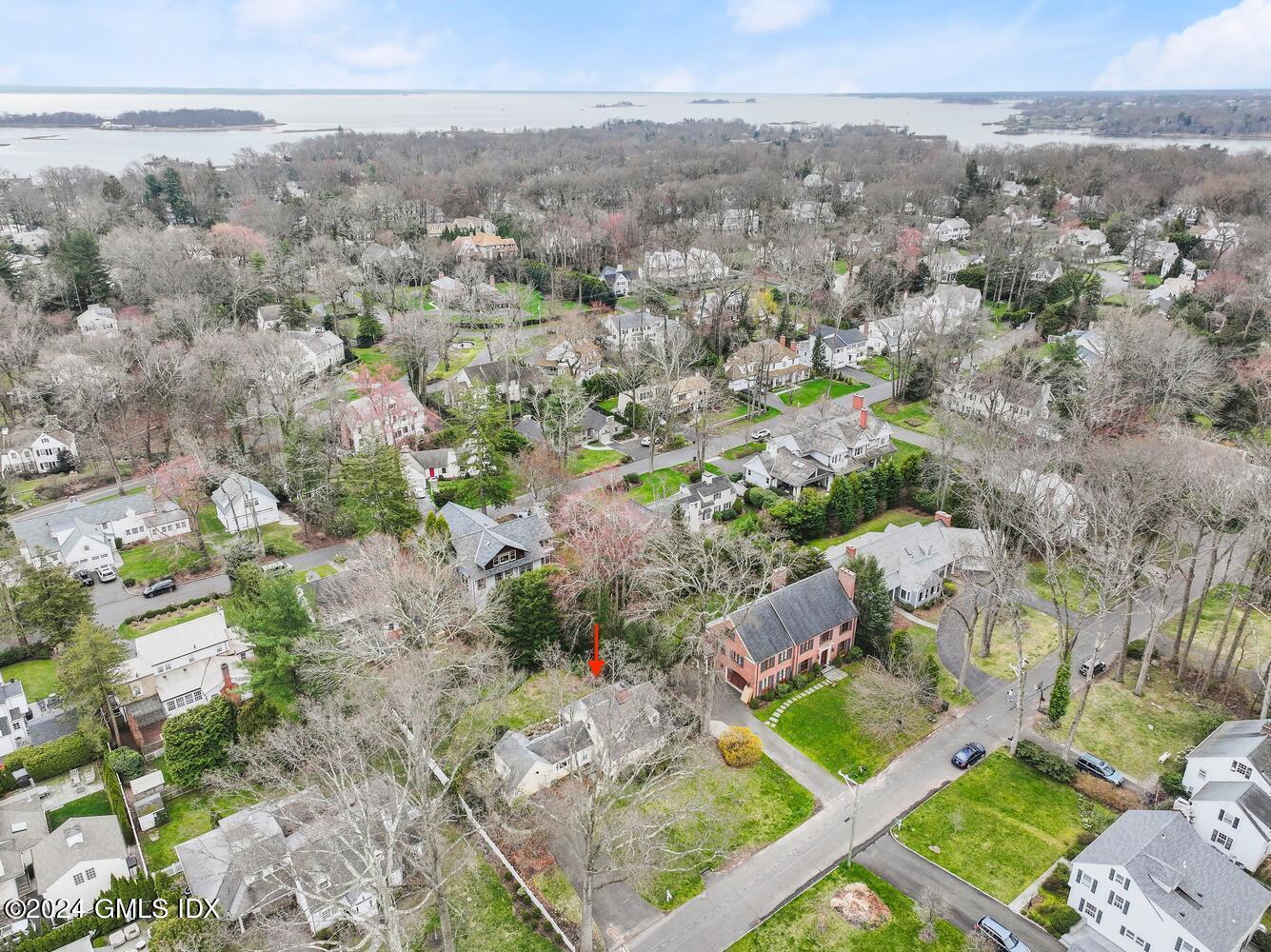 11 Field Road Riverside, CT 06878 - Photo 10 of 14 an aerial view of multiple house