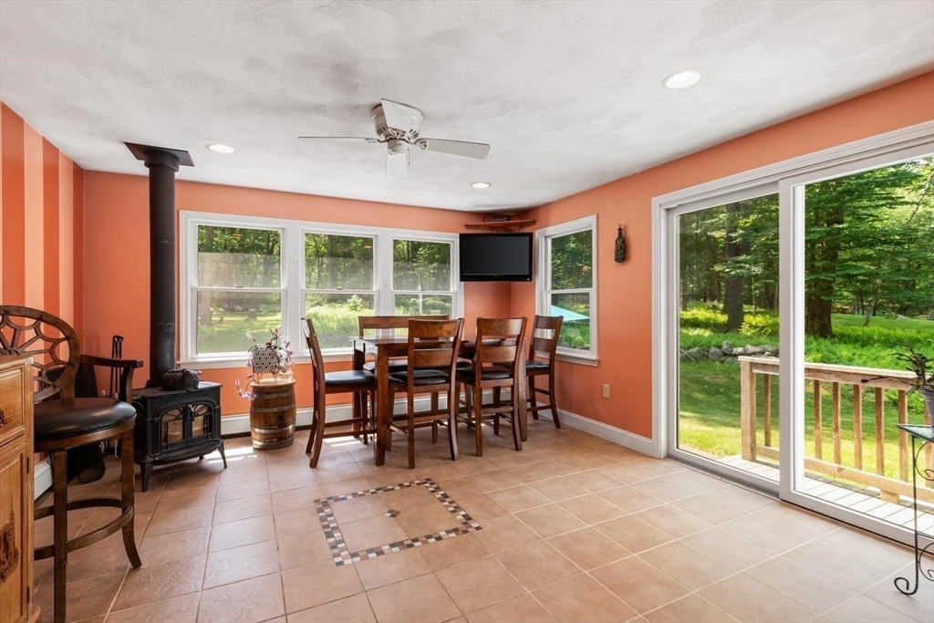83 Willow Ridge Road North Andover, MA 01845 - Photo 20 of 42