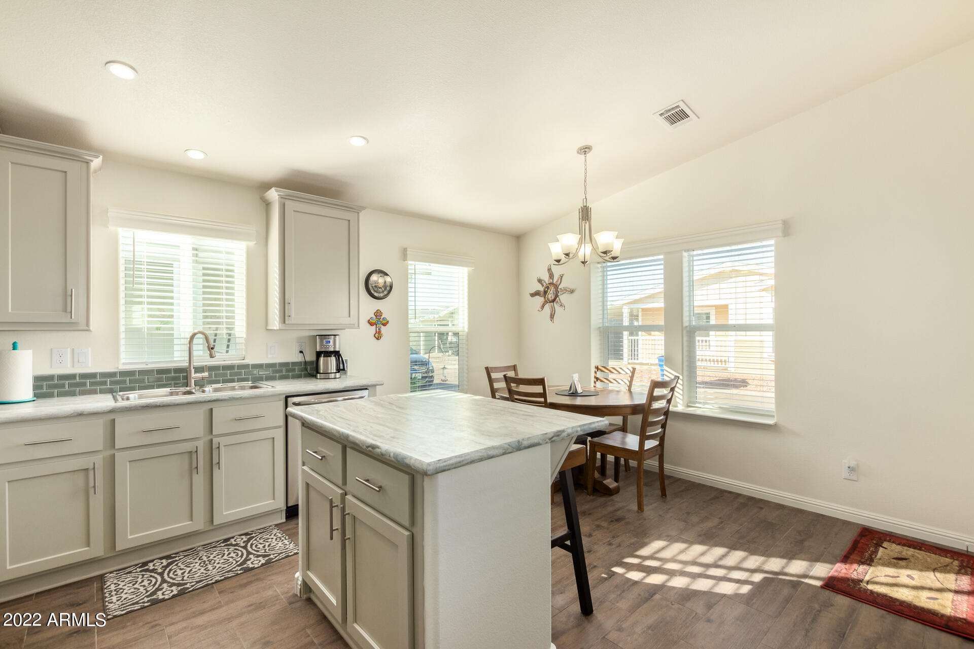 650 North Hawes Road, Unit 3217 Mesa, AZ 85207 - Photo 6 of 23 12 - Hawes