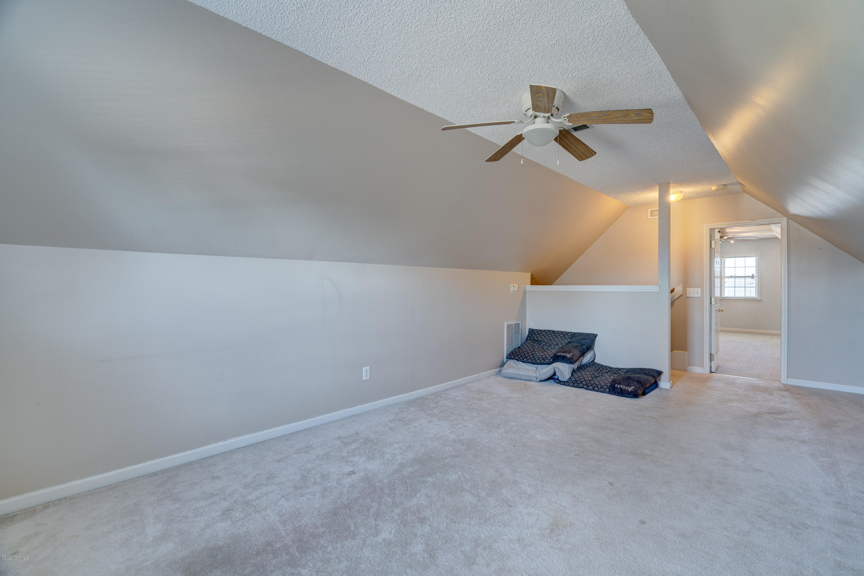 7118 Springer Road Wilmington, NC 28411 - Photo 25 of 39 Second level Bonus