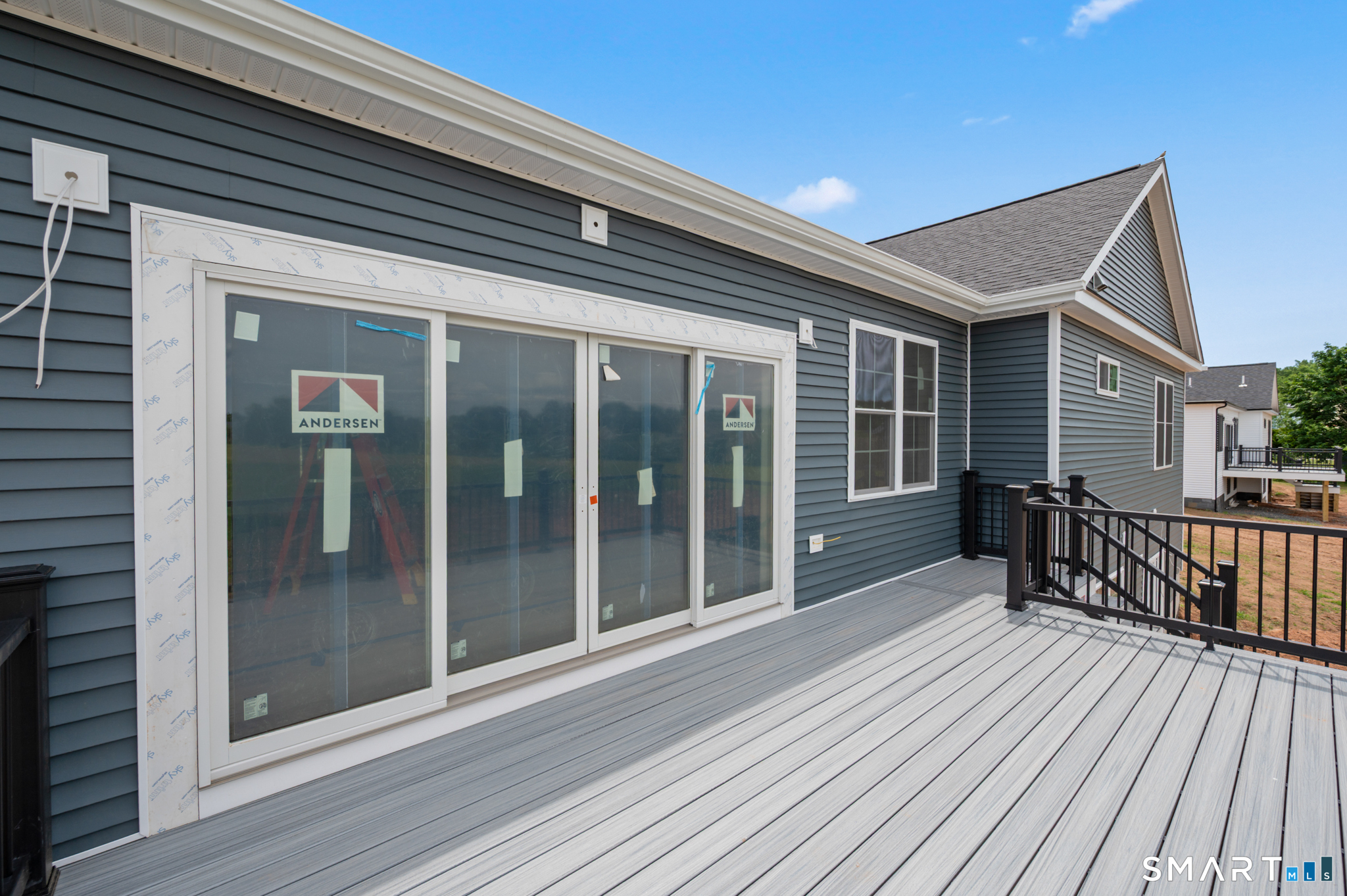290 Gardner Street Manchester, CT 06040 - Photo 11 of 40