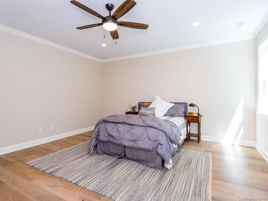 18 Reta Road Fairview, NC 28730 - Photo 16 of 37 Gallery Image 16