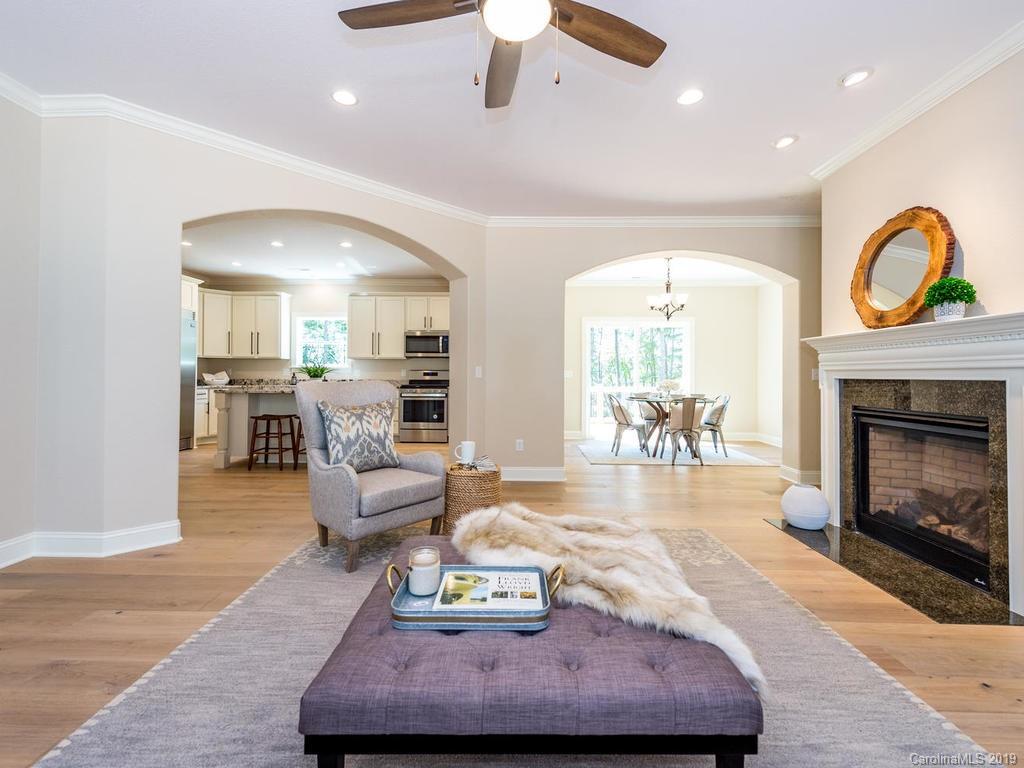 18 Reta Road Fairview, NC 28730 - Photo 3 of 37 Gallery Image 3