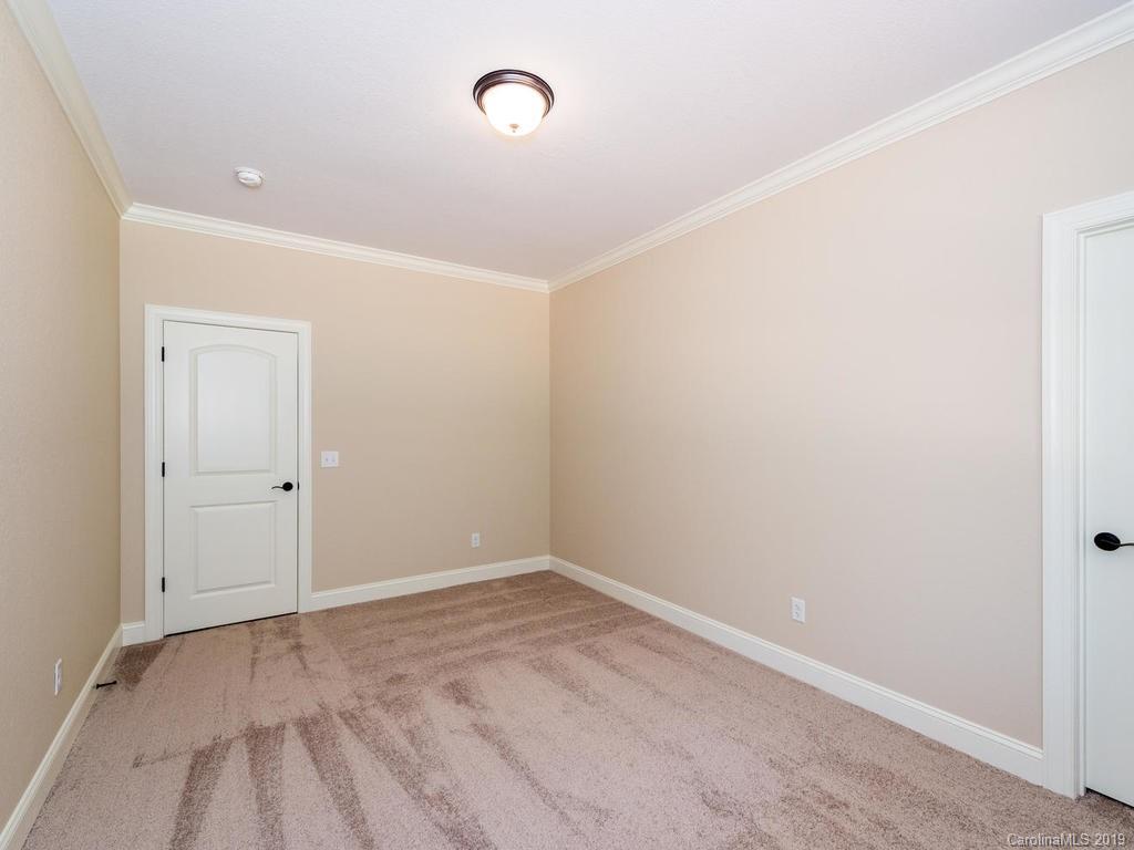 18 Reta Road Fairview, NC 28730 - Photo 22 of 37 Gallery Image 22