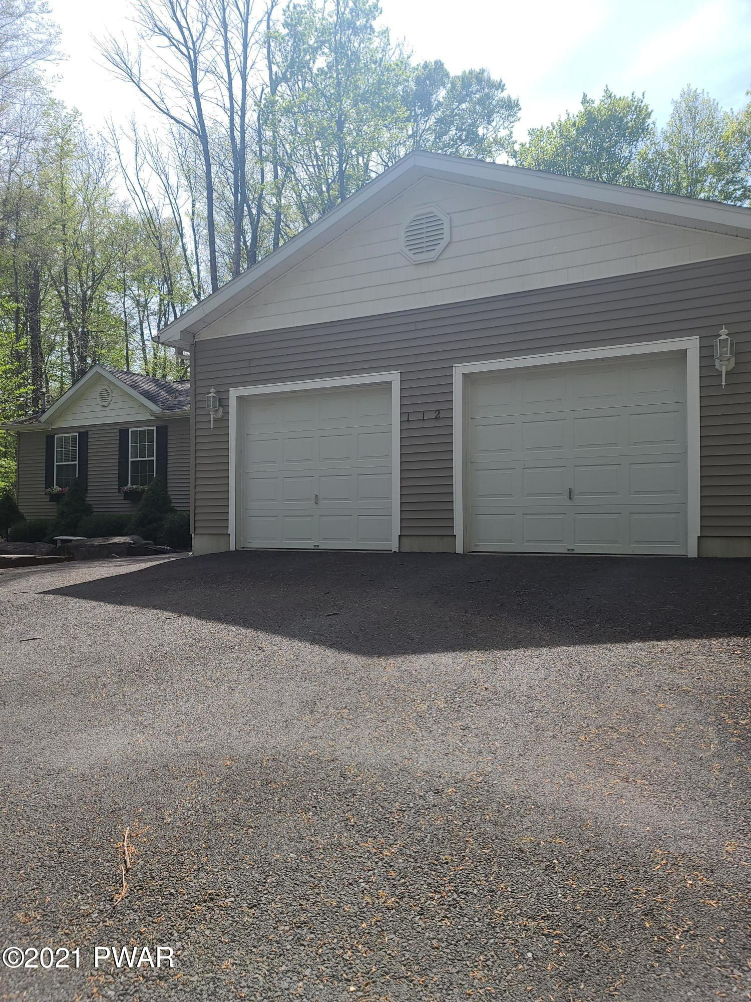 112 Lake View Road Greentown, PA 18426 - Photo 4 of 63