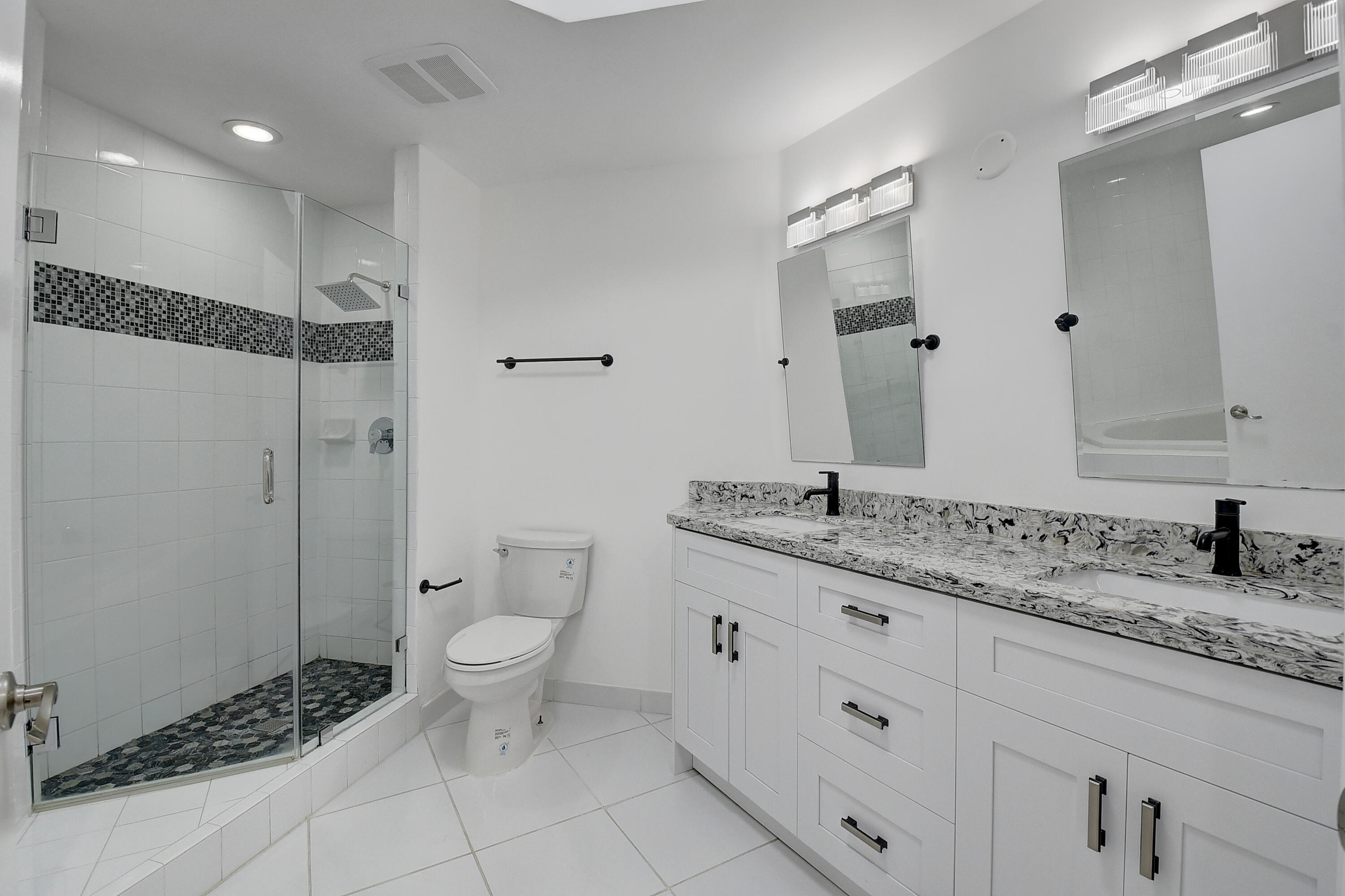 7546 La Paz Boulevard, Unit 103 Boca Raton, FL 33433 - Photo 14 of 40 DSC_9446_47_48_49_50