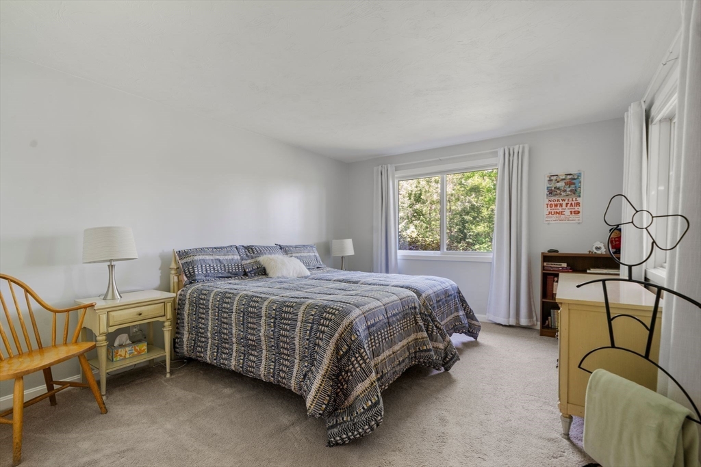 818 Long Pond Road Plymouth, MA 02360 - Photo 32 of 42