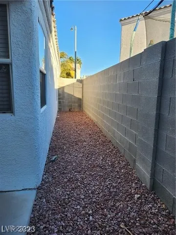 $1,895 | 1595 Raining Hills Street, Henderson, NV 89052