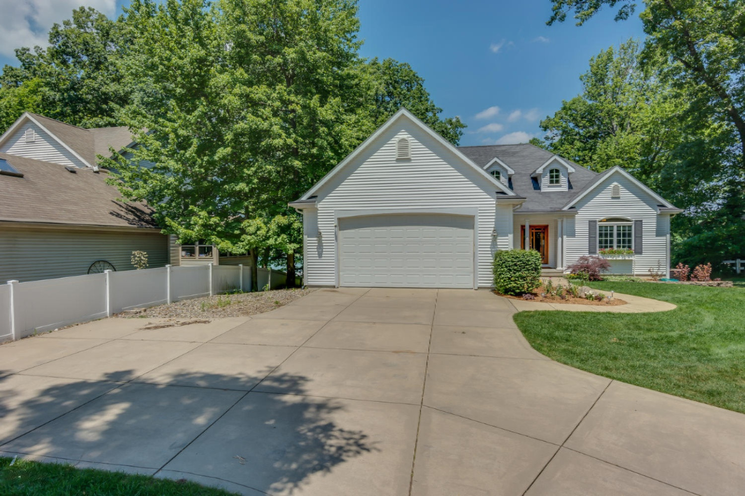 10380 Kings Point Drive Three Rivers, MI 49093 - Photo 44 of 44 10380 Kings Point Dr Three-large-044-27-