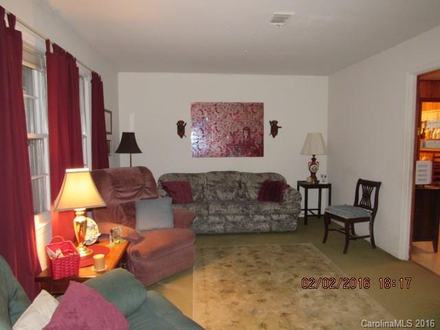 310 Catawba Road Great Falls, SC 29055 - Photo 5 of 19 Gallery Image 5