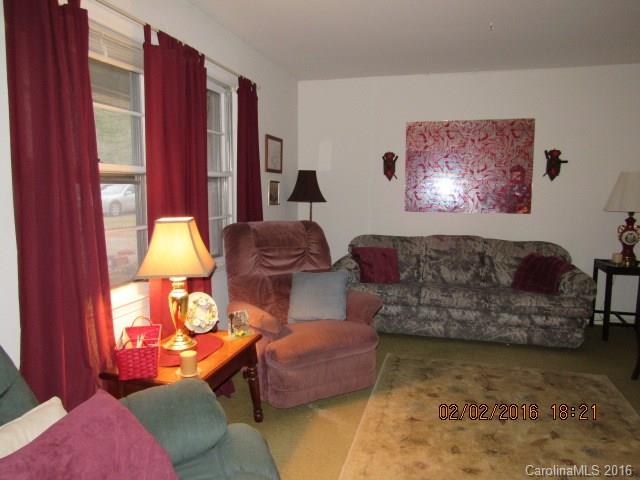 310 Catawba Road Great Falls, SC 29055 - Photo 6 of 19 Gallery Image 6