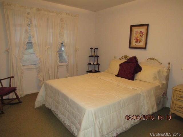 310 Catawba Road Great Falls, SC 29055 - Photo 10 of 19 Gallery Image 10