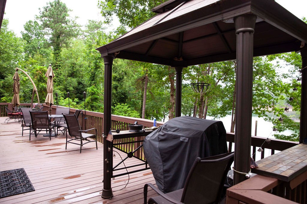 844 Confederate Drive Modoc, SC 29838 - Photo 11 of 33 DECK