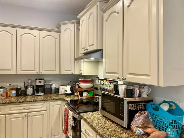 $779,000 | 646 Norfolk Street, Dunedin, FL 34698