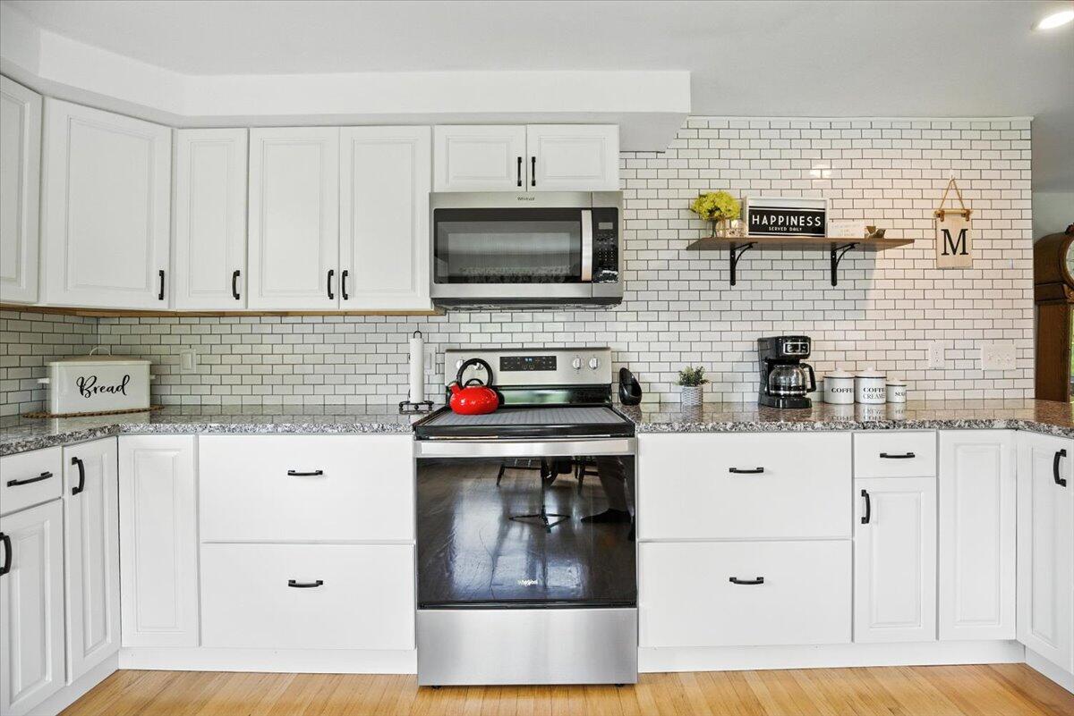 37 Granite Ledge Road Phippsburg, ME 04562 - Photo 21 of 66 29-37 Granite Ledge Rd_Phippsburg_ME-31