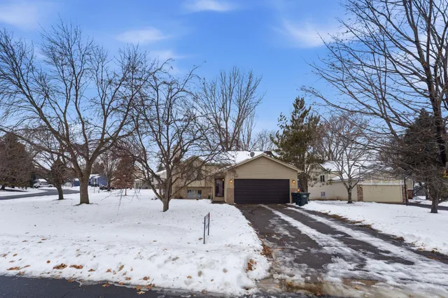 $409,000 | 4093 Vermont Avenue, Eagan, MN 55123